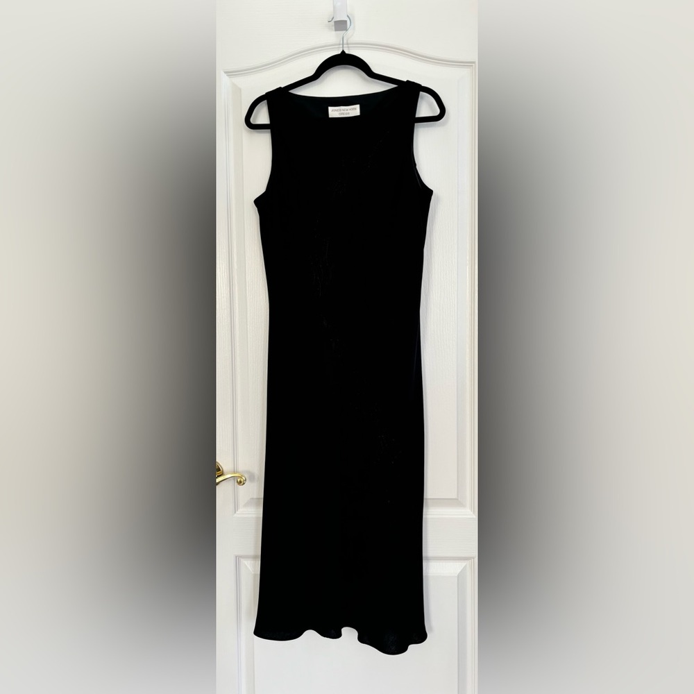 Jones New York Cowl Neck Black Beaded Evening Gown Size 16